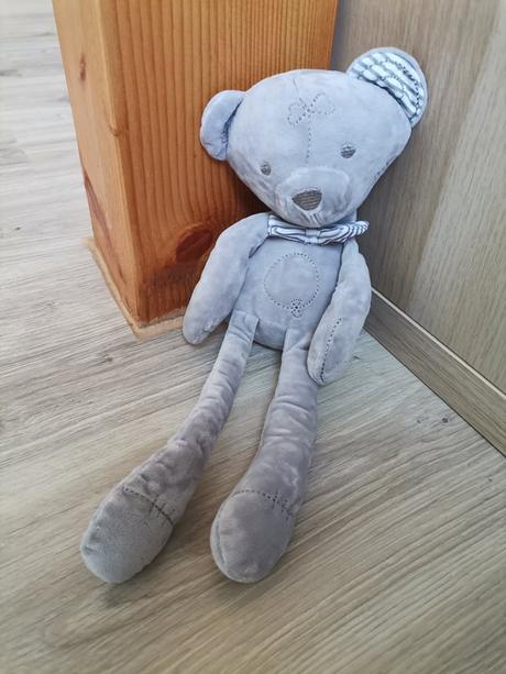 Plyšový macko mojkáč s motýlikom - 2 druhy, 