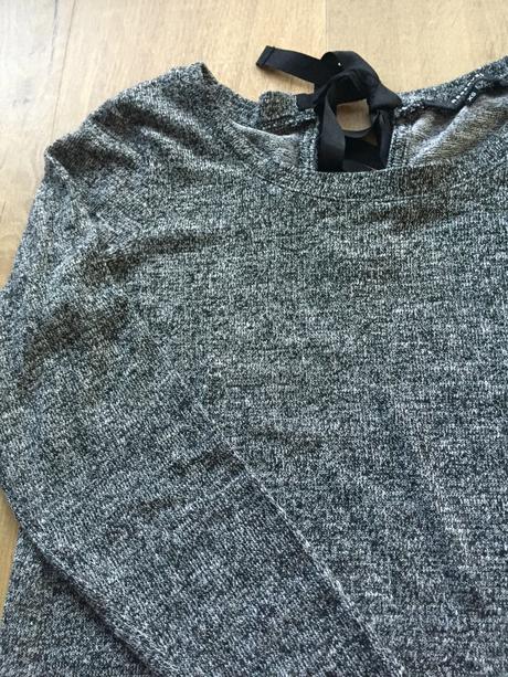 Tenký svetrík, reserved,xs