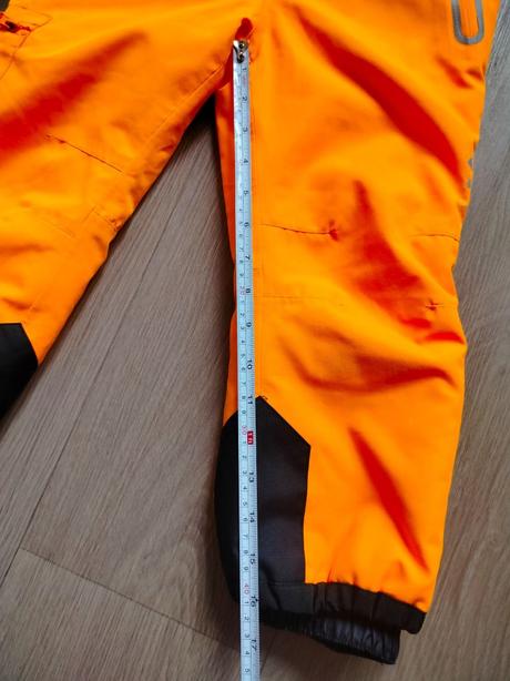 Žiarivé otepľovačky, c&a,110