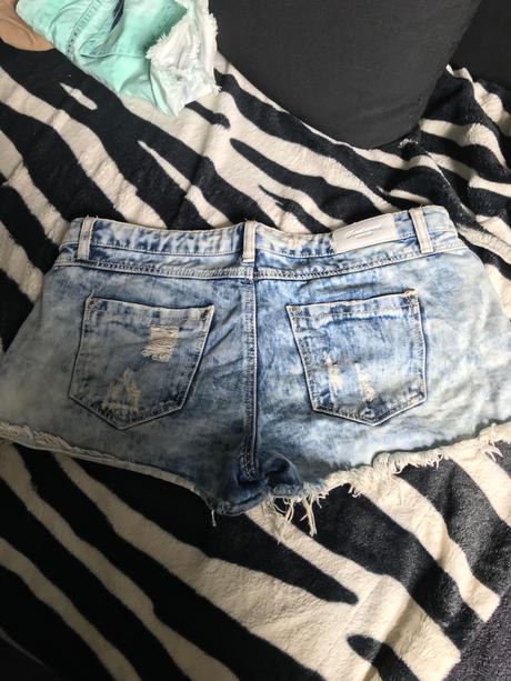 Stradivarius riflove šortky, stradivarius,40