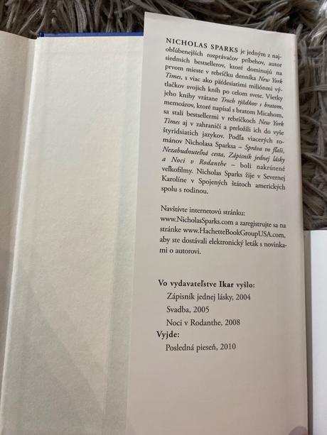 Bestseller šťastlivec nicholas sparks,
