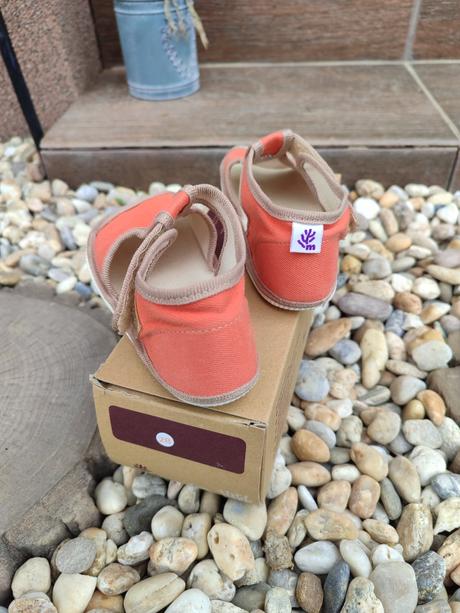 Mylash papučky č. 28 - široká rada (mám 2 páry), 28