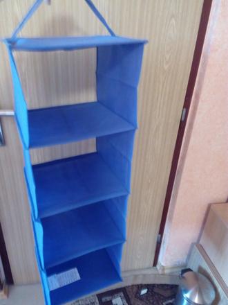 Závesný organizér,