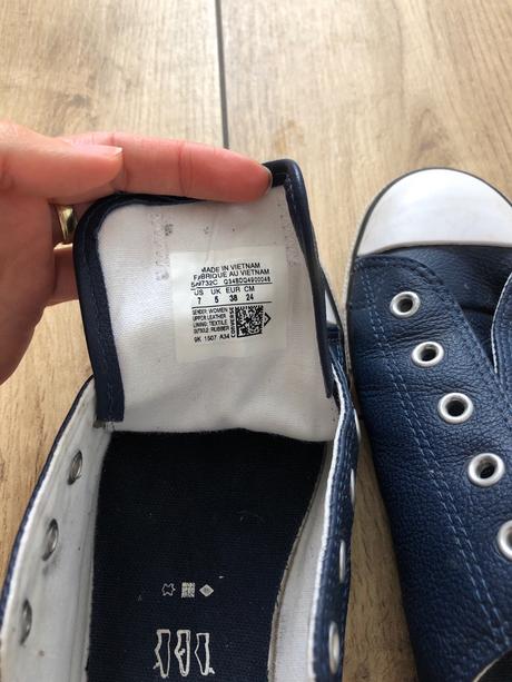 Converse, converse,38