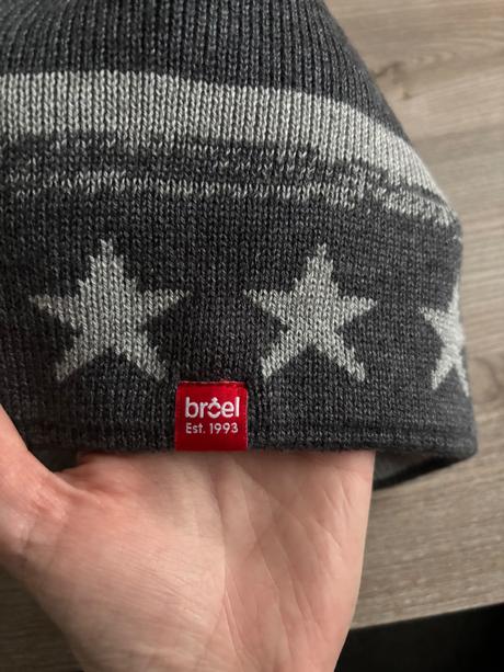 Čiapka, broel,110 / 116