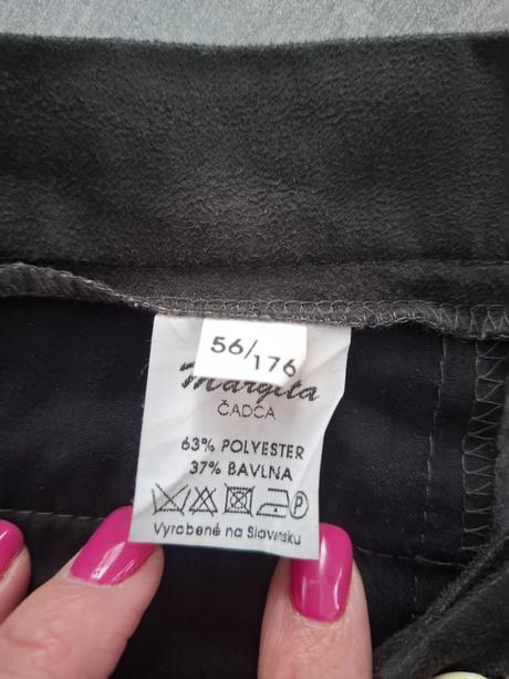 Poľovnícky oblek, 56