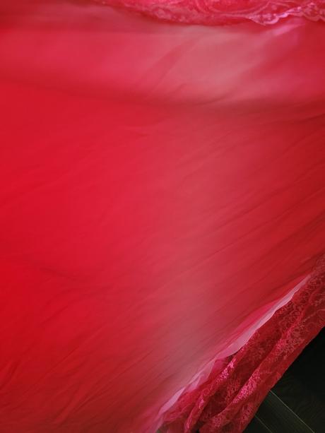 Dlhé spoločenské šaty, 40