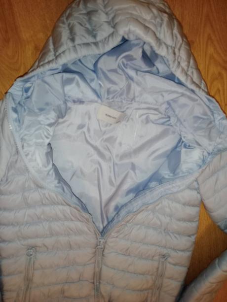 Modrá bunda, reserved,146