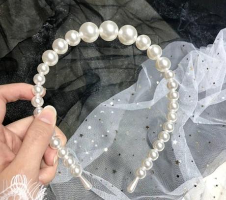 Perlová čelenka na vlasy,