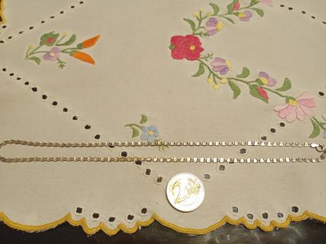 Retiazka strieborná, 