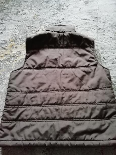 Zateplena vesta veľ. 140, 140