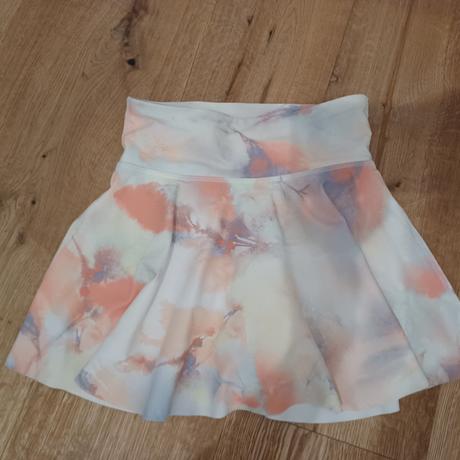 Gymnastická suknička s kraťaskami, 134