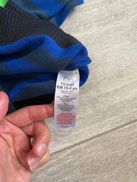 Pulovrik pasik 92, f&f,92