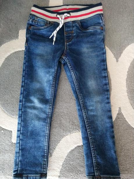 Krásne slim rifle, c&a,104