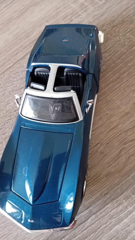 Zberateľské autíčko,