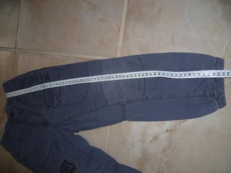 Podšité nohavice, 110