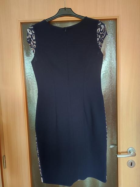 Spoločenské šaty, 40