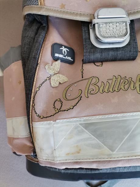 Aktovka pre prvačku, 