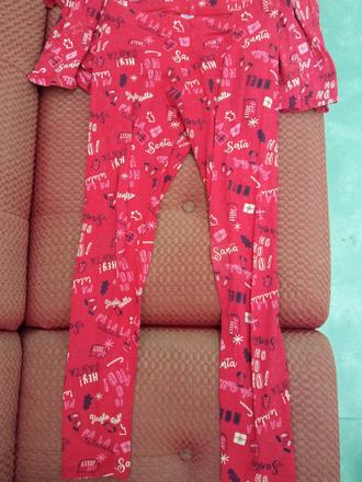 Vianočné legíny, 146