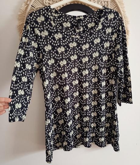 Krásne elastické tričko next, next,xxl