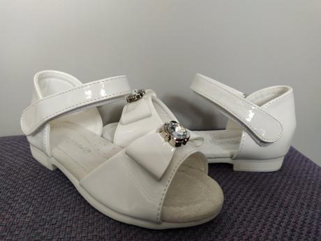 Sandálky, 26 / 27