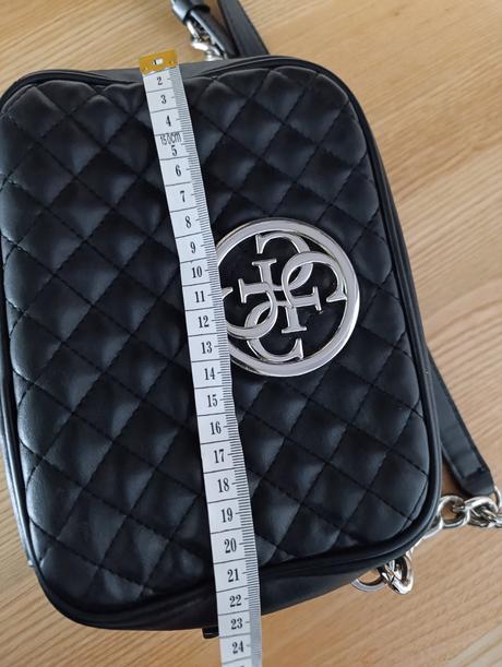 Čierna kabelka guess, guess