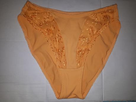 Nohavičky l, sariana,l