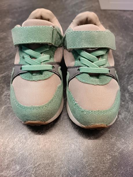 Chlapčenské tenisky, 23