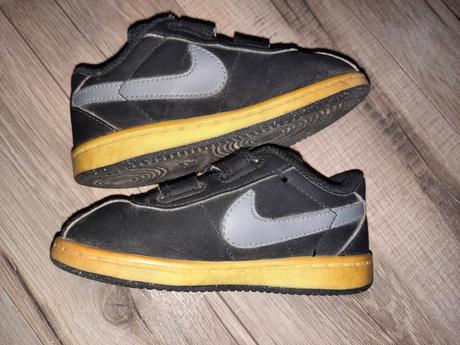 Nike tenisky, nike,23