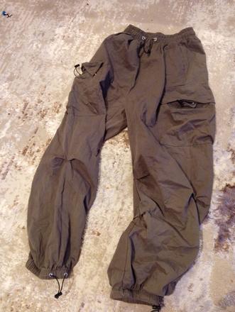 Shein parachute gate, m