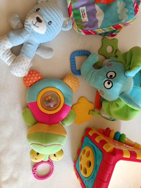 Balík hračiek pre bábätká, 