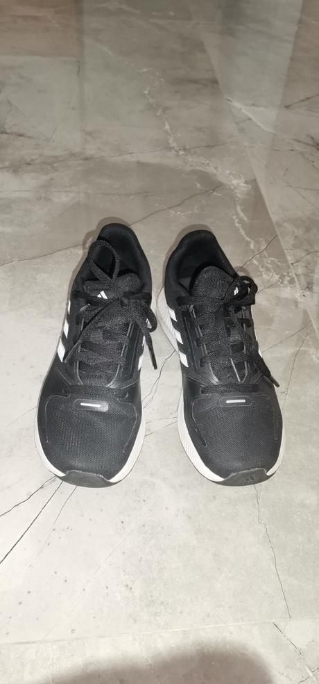 Botasky, adidas,35