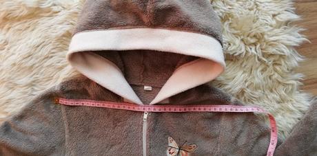 Kabatik s kapucnou, 146