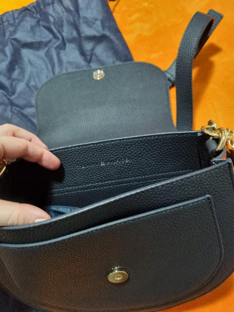 Krasna kabelka tommy hilfiger, tommy hilfiger