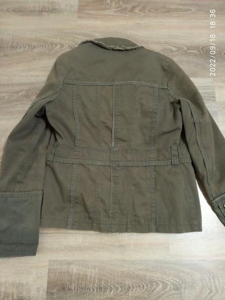 Bunda, colours of the world,38