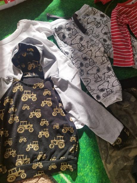 Balík oblečenia - veľkosť 80, 68–80