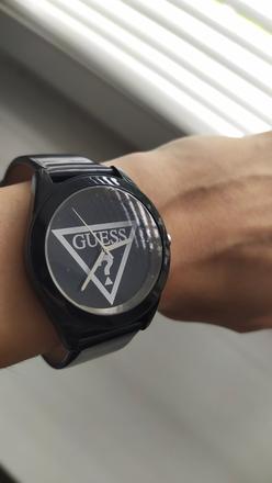 Guess hodinky, guess