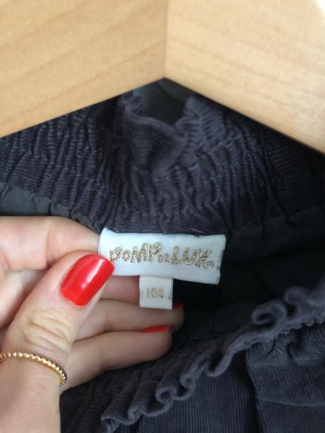 Sortky, pompdelux,104