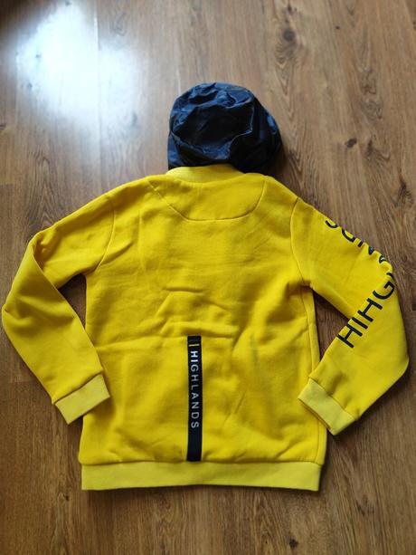 Mikina zn.mayoral v.152-158, 152