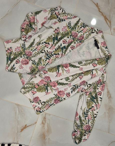 Sako kvetinové gate, gate,m