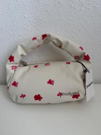 Desigual kabelka s visačkou, desigual