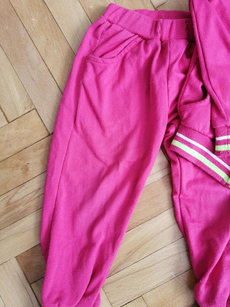 Tepláková súprava, 104