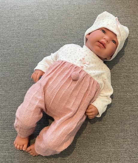 Realistická plačúca bábika llorens, 