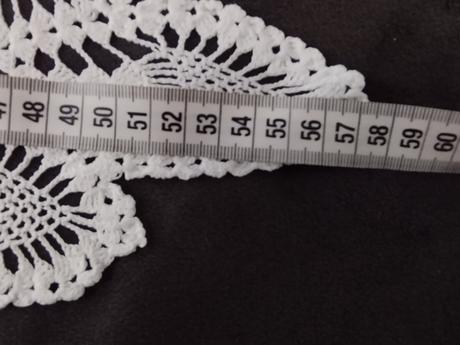 Biely háčkovaný obrus/háčkovaná dečka 2,