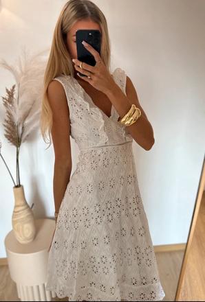 Krásne šaty zara, zara,l