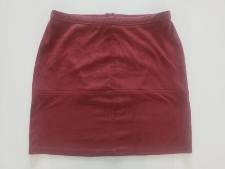 Velúrová minisukňa, 36