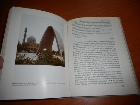 Na počiatku bol sumer, vojtech zamarovský,