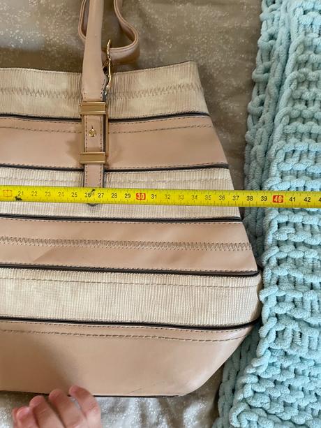 Kabelka catwalk v top stave, 