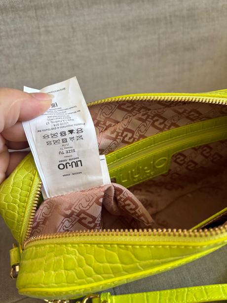 Kabelka liu jo, liu jo