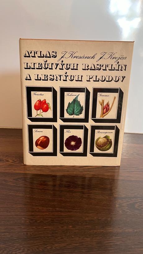 Atlas liečivých rastlín a lesných plodov - r. 1977, 